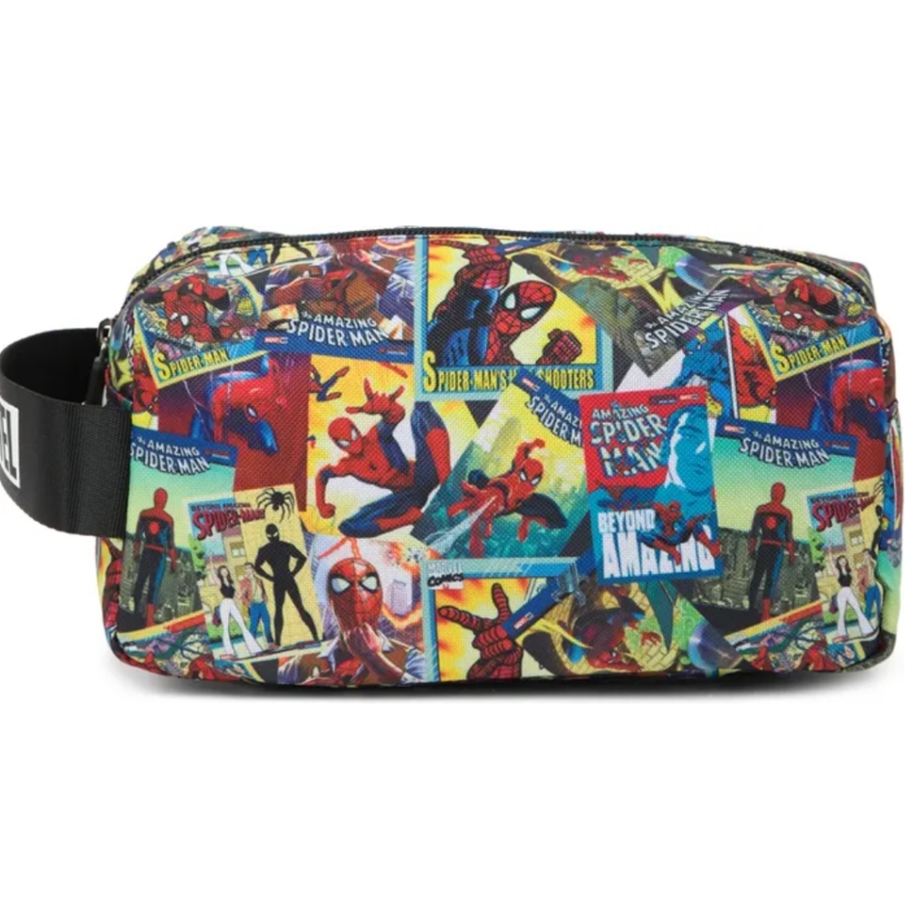 Marvel 3 Piece Toiletry Set - Picture 3 of 7